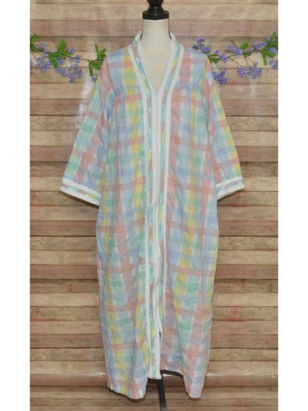 Leisure Life Vermont Country Store Pastel Plaid Seersucker Zip Front Robe 1X XL